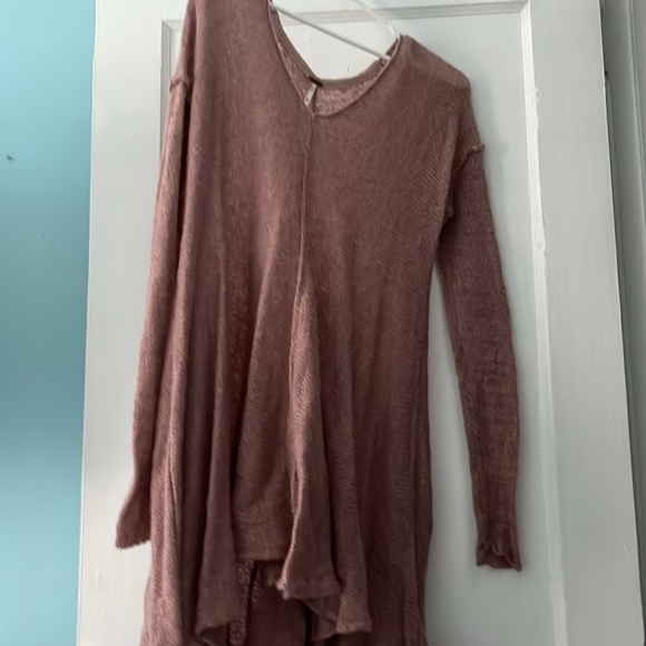 Free people size medium blush color sweater / midi dress - Picture 1 of 3